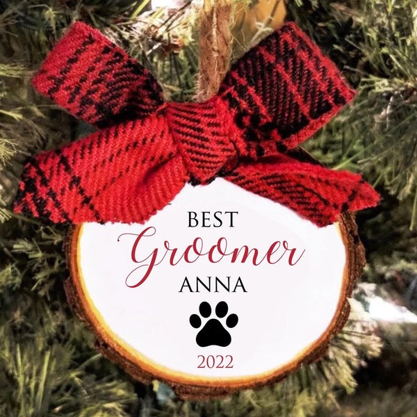 Dog Groomer Christmas Ornament. Personalized with Name and Date.